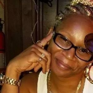 Meet your Posher, Annette